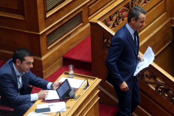 Μάχη και για την «βία της Αριστεράς» στην Βουλή