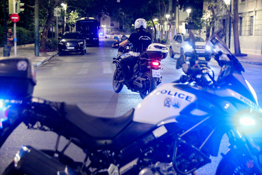 Χαϊδάρι: 20χρονος συνελήφθη με πιστόλι ύστερα από καταδίωξη