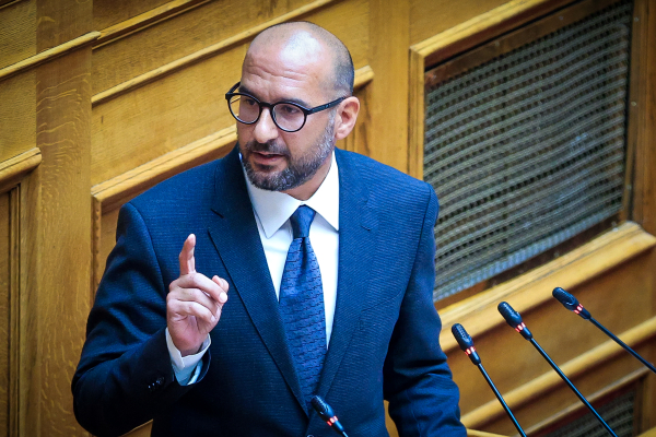 Τζανακόπουλος: «Το νομοσχέδιο περί κυρώσεων είναι άλλο ένα αίσχος με υπογραφή Φλωρίδη»