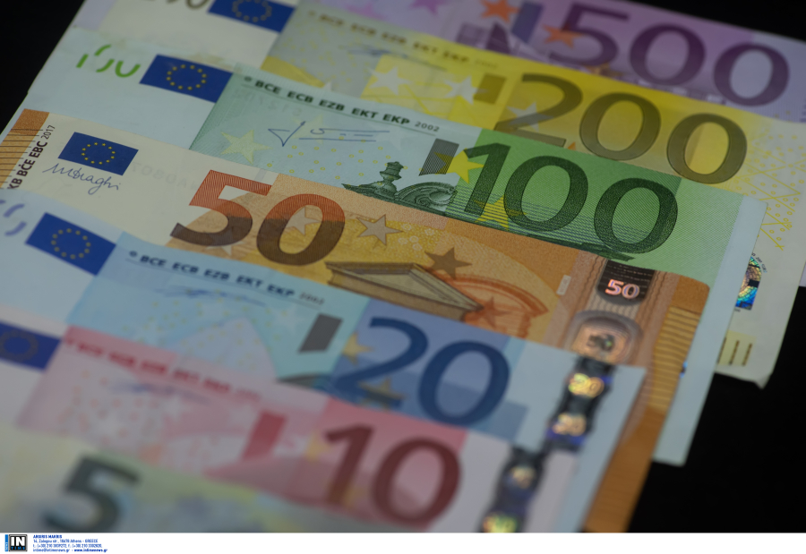 Ελάχιστο Εγγυημένο Εισόδημα: Οι επόμενοι τυχεροί της αύξησης, ποιοι πάνε ΑΤΜ