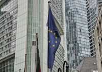 Τι είναι το «εμπορικό μπαζούκα» της ΕΕ και πώς θα μπορούσε να χρησιμοποιηθεί στην υπόθεση της Γροιλανδίας