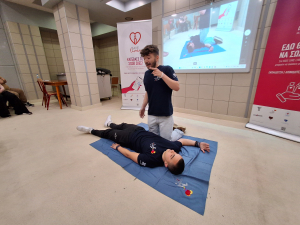Πήγα στο KIDS SAVE LIVES να μάθω ΚΑΡΠΑ και να σώσω μια ζωή αν χρειαστεί