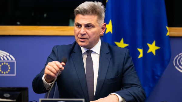 Η Κομισιόν ανοίγει επίσημη διαδικασία κατά της Meta για διαφημίσεις οικονομικής απάτης