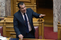 Πλεύρης: Άμεσα η πληρωμή των εφημεριών στους υγειονομικούς