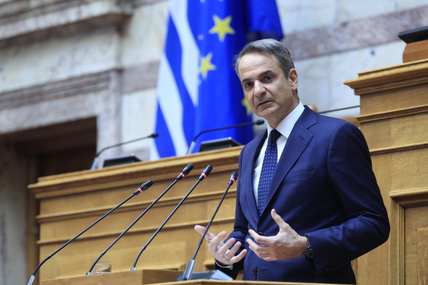 Μητσοτάκης στους βουλευτές της ΝΔ: Όχι σε μίζερη εσωστρέφεια