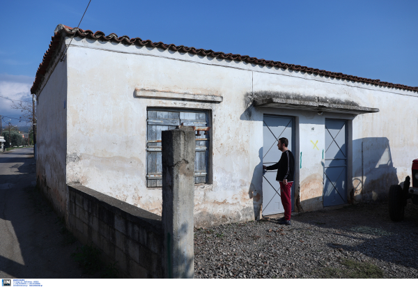 Μυτιλήνη: Συνεχίζονται οι έλεγχοι σε σπίτια, κλειστά για τρίτη ημέρα τα σχολεία