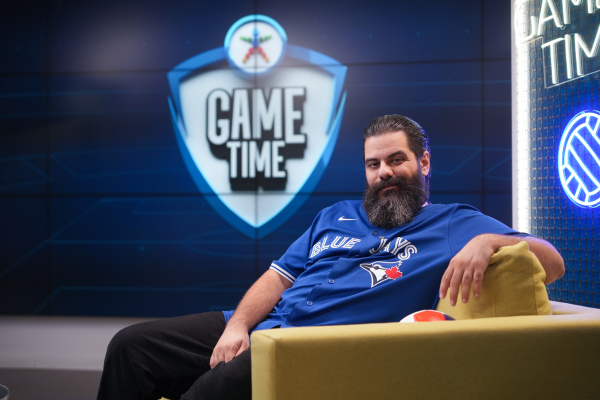 O Θανάσης Πασσάς κάνει Sports Party στο ΟΠΑΠ Game Time