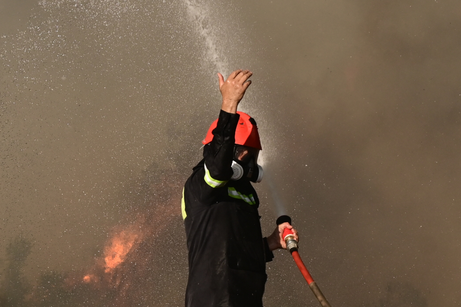 Φωτιά σε όχημα στην Νέα Φιλαδέλφεια