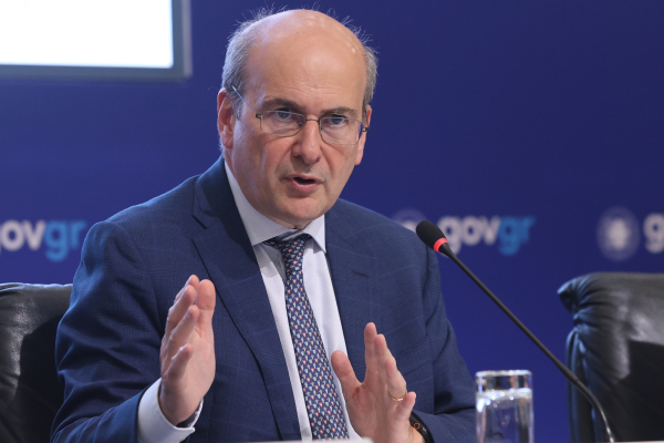 Χατζηδάκης: Ο Μητσοτάκης θα παρουσιάσει στη ΔΕΘ νέα Συμφωνία Αλήθειας για την επόμενη 4ετία