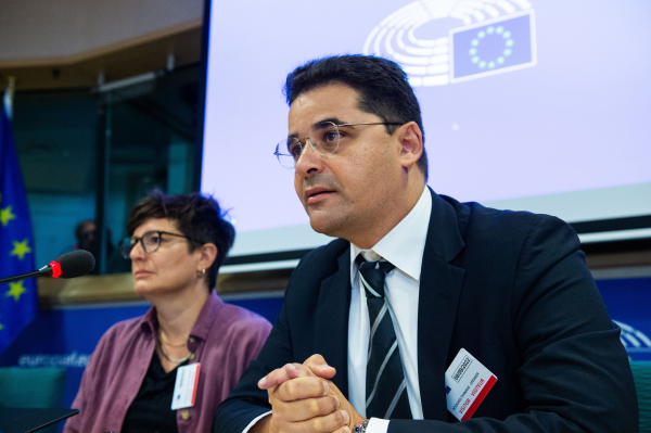 Με την κατάθεση Θανάση Κουκάκη συνεχίζεται σήμερα η δίκη για τις υποκλοπές