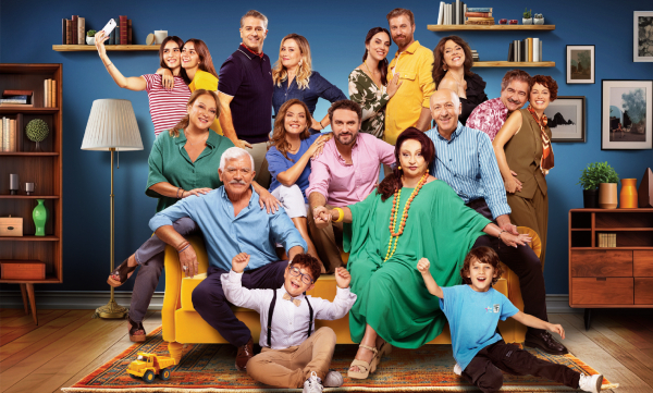 Το «Σόι Σου» ετοιμάζεται για το πιο εορταστικό επεισόδιο και στέλνει ευχές από τα παρασκήνια (Βίντεο)