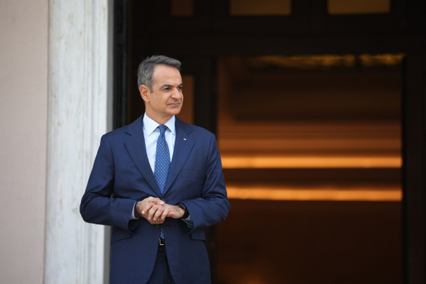 Στήνουν «ΠαραΕΥΠ» Μητσοτάκη μέσα στην ΕΥΠ με μονιμοποιήσεις αποσπασμένων για έλεγχο της επόμενης μέρας