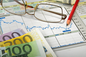 Η Ελλάδα ξανά στις αγορές με την επανέκδοση υφιστάμενων ομολόγων