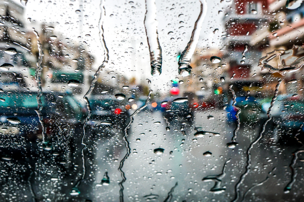 Τι ώρα αναμένεται να βρέξει στην Αθήνα και πού