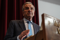 Οι ευθείες βολές Σαμαρά σε Μητσοτάκη: «Η μικρότερη και πιο φοβική ΝΔ όλων των εποχών»