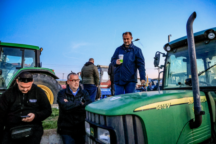 Farmers in Greece Escalate Protests as Subsidy Payments Disappear in ELGA Deductions