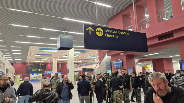 Αγρότες: Έκλεισε και πάλι το αεροδρόμιο Ν. Καζαντζάκης στο Ηράκλειο