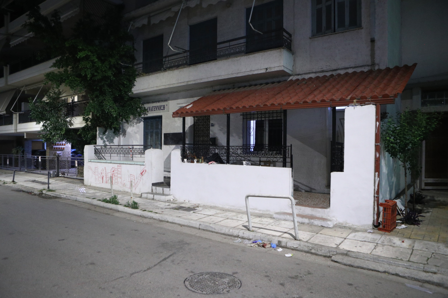 Κολωνός: Πυροβολισμοί με έναν τραυματία