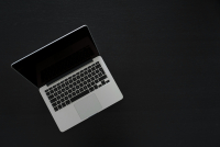 Voucher για laptop: Παράταση για τις επιταγές έως 1.600 ευρώ