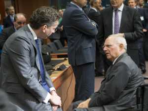 Ο Σόιμπλε εκτιμά την εργασία του Ντάισελμπλουμ ως προέδρου του Eurogroup