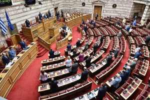 Συνταγματική Αναθεώρηση: Αποσύρθηκε το ασυμβίβαστο βουλευτή - υπουργού