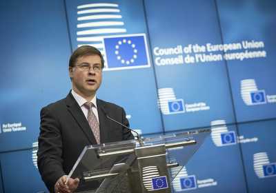 Ντομπρόβσκις: Χρειάζεται κοινή προσέγγιση στους ελέγχους για την κυβερνοασφάλεια των τραπεζών