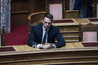 Η προσωρινή εκεχειρία στην Κουμουνδούρου και η έναρξη της αντιπαράθεσης Κασσελάκη - Μητσοτάκη