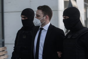Γλυκά Νερά: «Κακοποίησε το παιδί του αφήνοντάς το πλάι στην νεκρή Καρολάιν», είπε η σύμβουλος ψυχικής υγείας