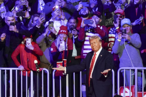 Η ατζέντα Τραμπ, τα δεξιότερα κόμματα και ο Πάνος Καμμένος