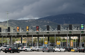 Συνεχίζεται η έξοδος των εκδρομέων για το τριήμερο της Πρωτομαγιάς: Πού έχει κίνηση