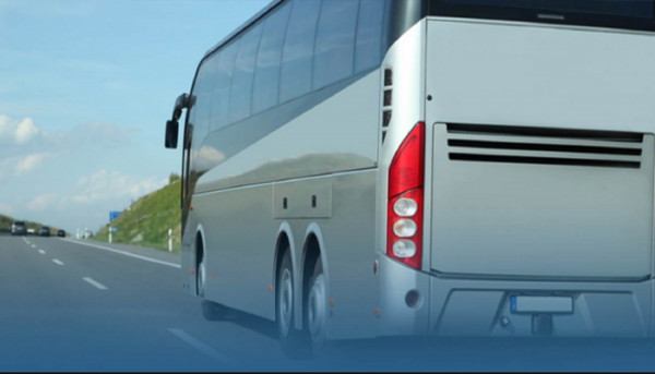 Μαθήτρια καταγγέλλει ότι 33χρονος την παρενόχλησε μέσα στο λεωφορείο - Συνοδευόταν από τον πατέρα της