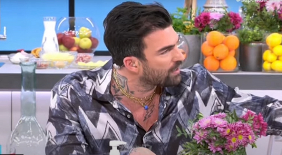 Οργισμένος ο Αλεξάνδρου με την πλάκα για την πρώην του: «Σου είπα να σταματήσεις, δεν γελάω» (βίντεο)