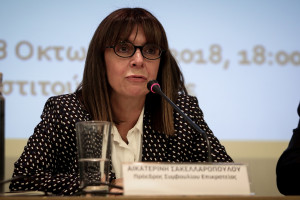 Στην παιδόπολη «Αγία Βαρβάρα» η Κατερίνα Σακελλαροπούλου