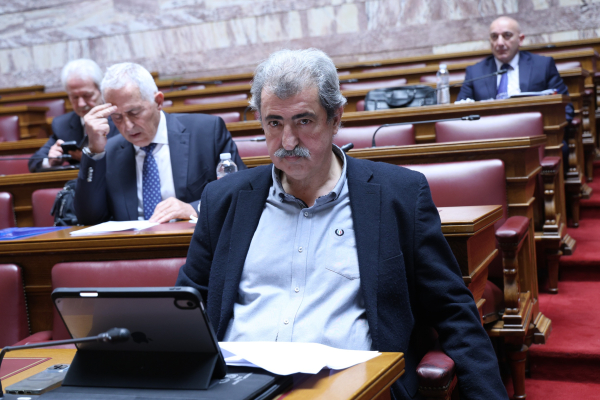 ...Και το τηλεφώνημα του Σωκράτη στον Παυλή