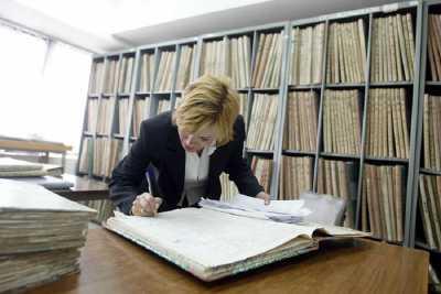 Αποχή των συμβολαιογράφων της χώρας από την Τετάρτη