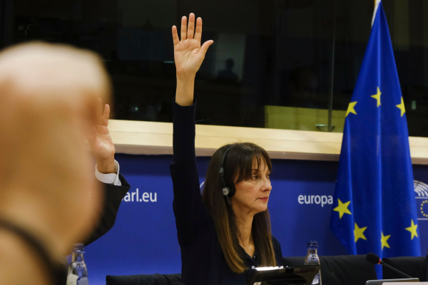 «Φλερτ» Καρυστιανού και με Κουντουρά;