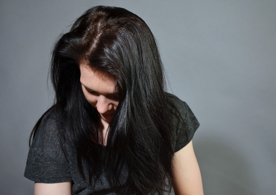 Θεσσαλονίκη: Χειροπέδες σε 4 ανήλικες που επιτέθηκαν και τραυμάτισαν 15χρονη