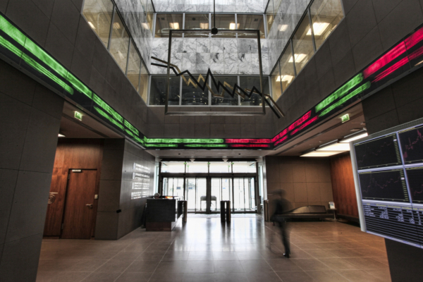 Θετικό κλείσιμο τη Δευτέρα στο Χρηματιστήριο Αθηνών