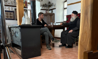 Ρεκόρ σεζόν για τον Πετρετζίκη το Σάββατο με 33,5% τηλεθέαση με το μαγειρικό ταξίδι στο Άγιο Όρος