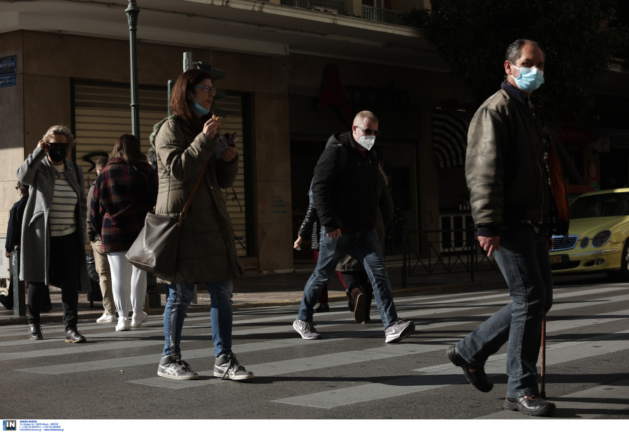 Πέτσας: «Νωρίς να μιλάμε για ελάφρυνση των μέτρων, πρέπει να συζητηθεί η άδεια ειδικού σκοπού»