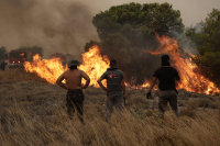 Πολύ υψηλός κίνδυνος πυρκαγιάς και σήμερα Σάββατο σε 6 περιφέρειες