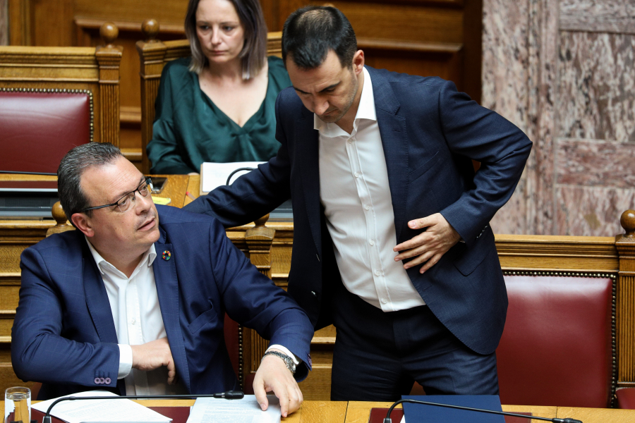 Πρώην βουλευτές του ΣΥΡΙΖΑ απευθύνουν έκκληση σε Φάμελλο και Χαρίτση «να τα βρουν»
