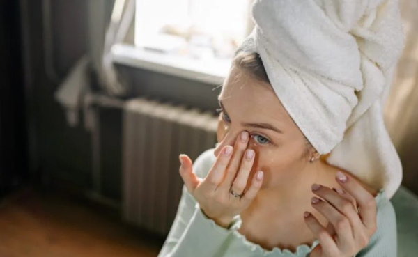 Μαύροι κύκλοι VS Σακούλες στα μάτια: Φυσικά και διαφέρουν και ήρθε ο καιρός να το μάθεις