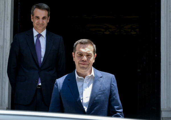 Νέα δημοσκόπηση: Καλπάζει η ΝΔ έναντι του ΣΥΡΙΖΑ - Τι λένε οι πολίτες για τα μεγάλα θέματα