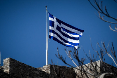 Politico: «Η Ελλάδα της καρδιάς μας» διατήρησε τον κορονοϊό υπό έλεγχο