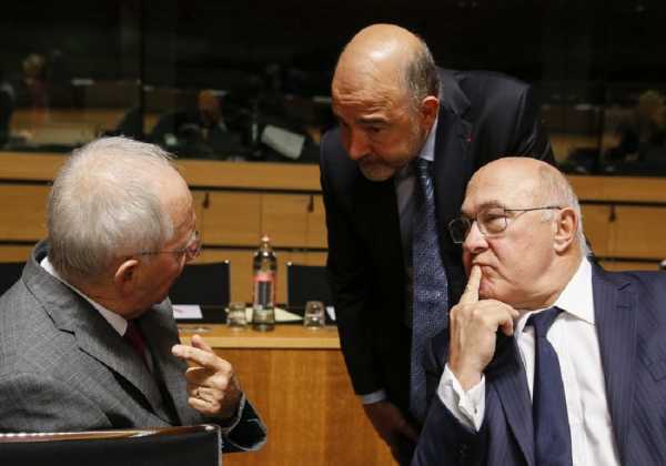 Σαπέν και Μοσκοβισί αναμένουν συμφωνία για το χρέος