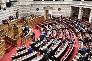 Ευρωεκλογές 2024: Εκτός οι Σπαρτιάτες και άλλα 14 κόμματα - Τα 31 που πήραν το «πράσινο φως» (Λίστα)