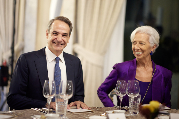 Προεκλογική «απόδραση» εις τας Ευρώπας;