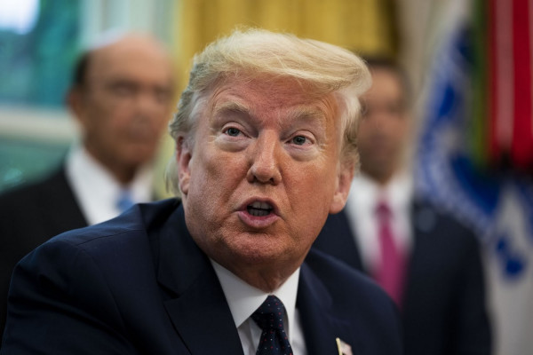 Τεντώνει το σχοινί ο Τραμπ - Καλεί σε αντιδιαδήλωση