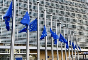 "Έφοδοι" της Κομισιόν σε εταιρείες δικαιωμάτων μετάδοσης αθλητικών διοργανώσεων